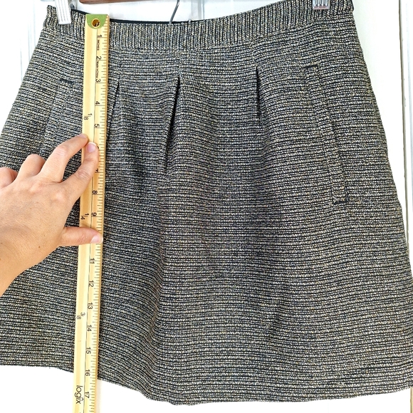 Broadway & Broome Gold Metallic Micro Mini Skirt Sz 2 - Picture 10 of 11